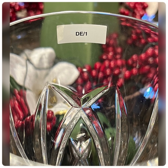 Marquis by Waterford-NIB-‘Brookside’ Set of Four Crystal Wine Glasses - Picture 3 of 8